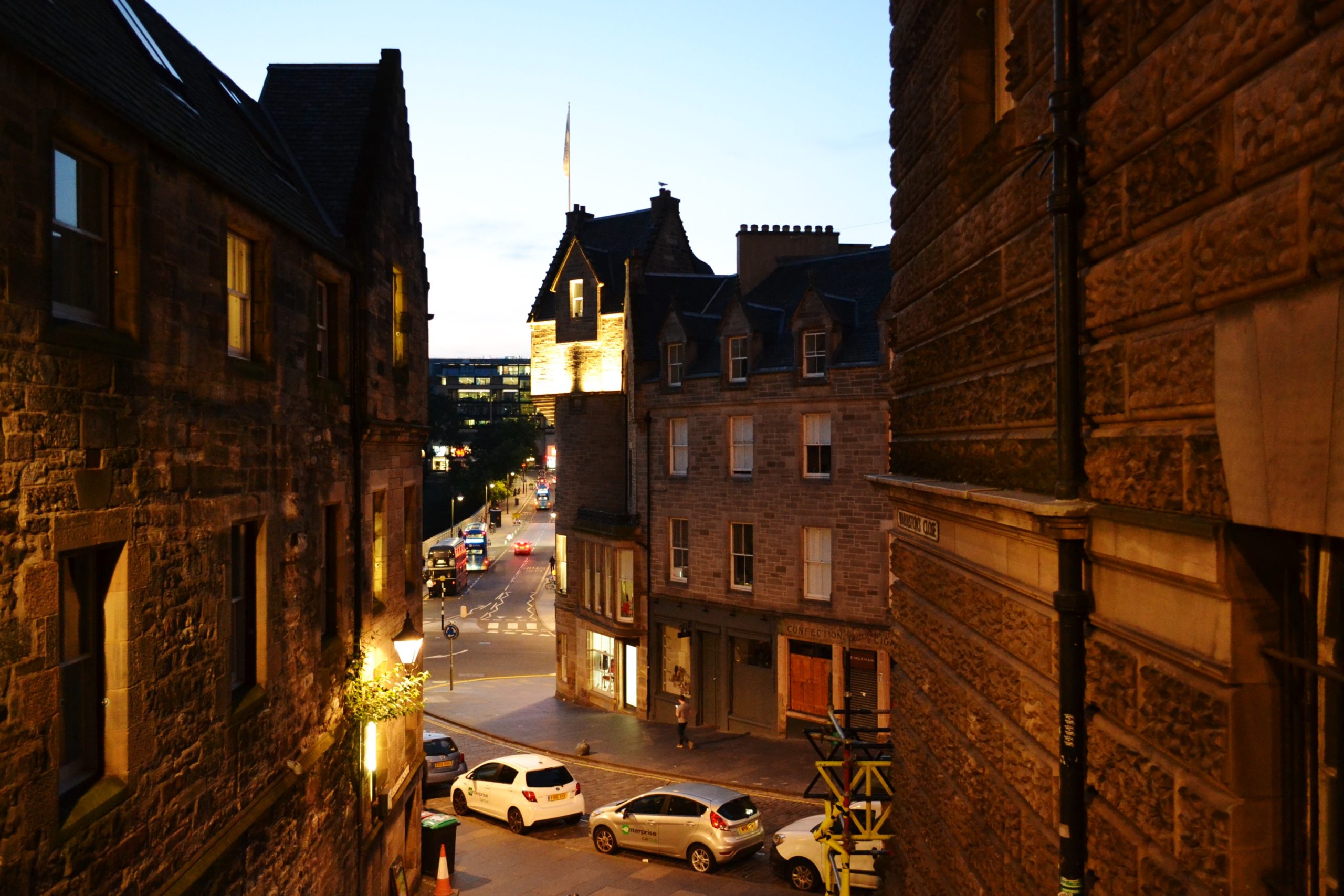 edimburgo-scozia-close