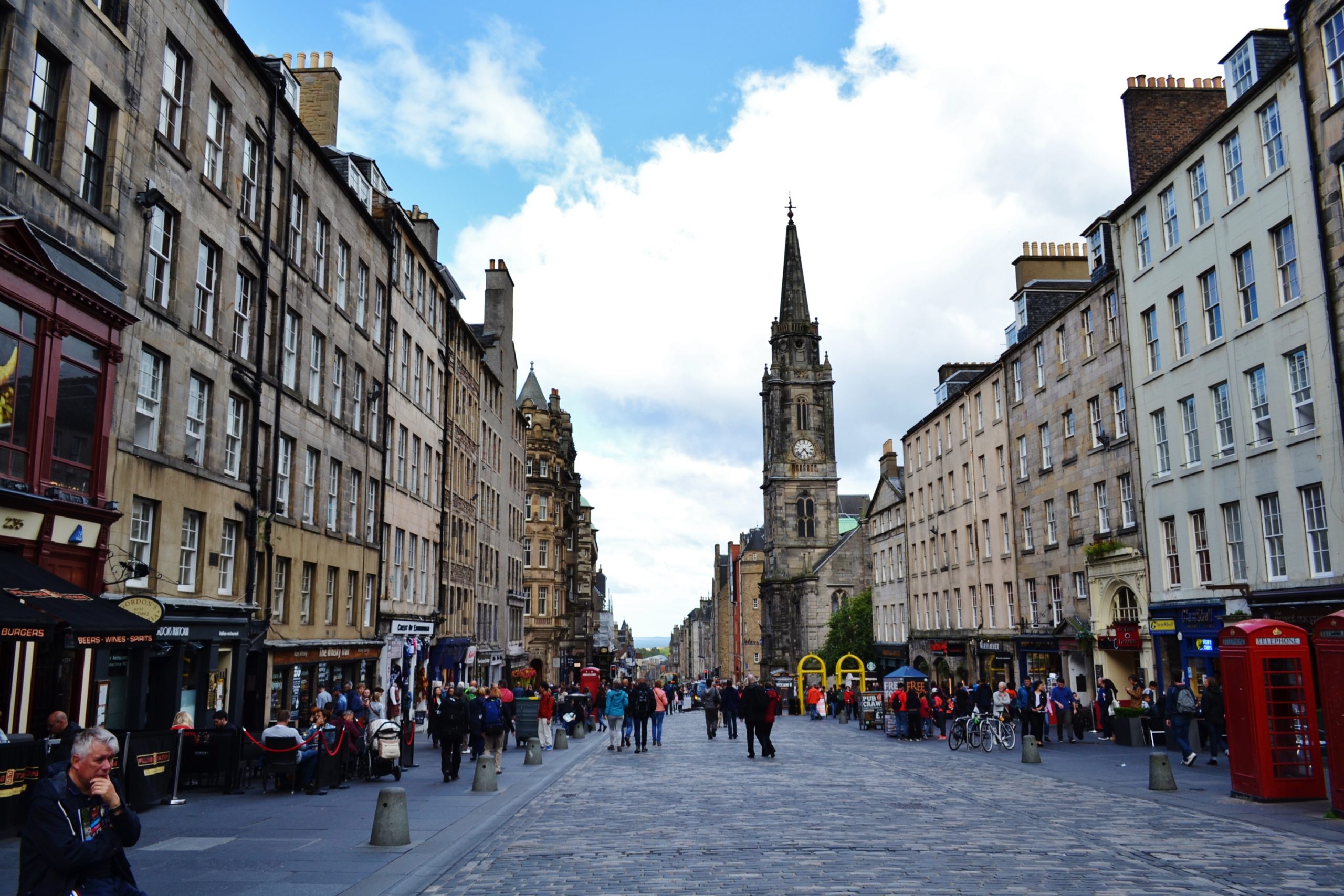 edimbrugo-royalmile-gambainspalla